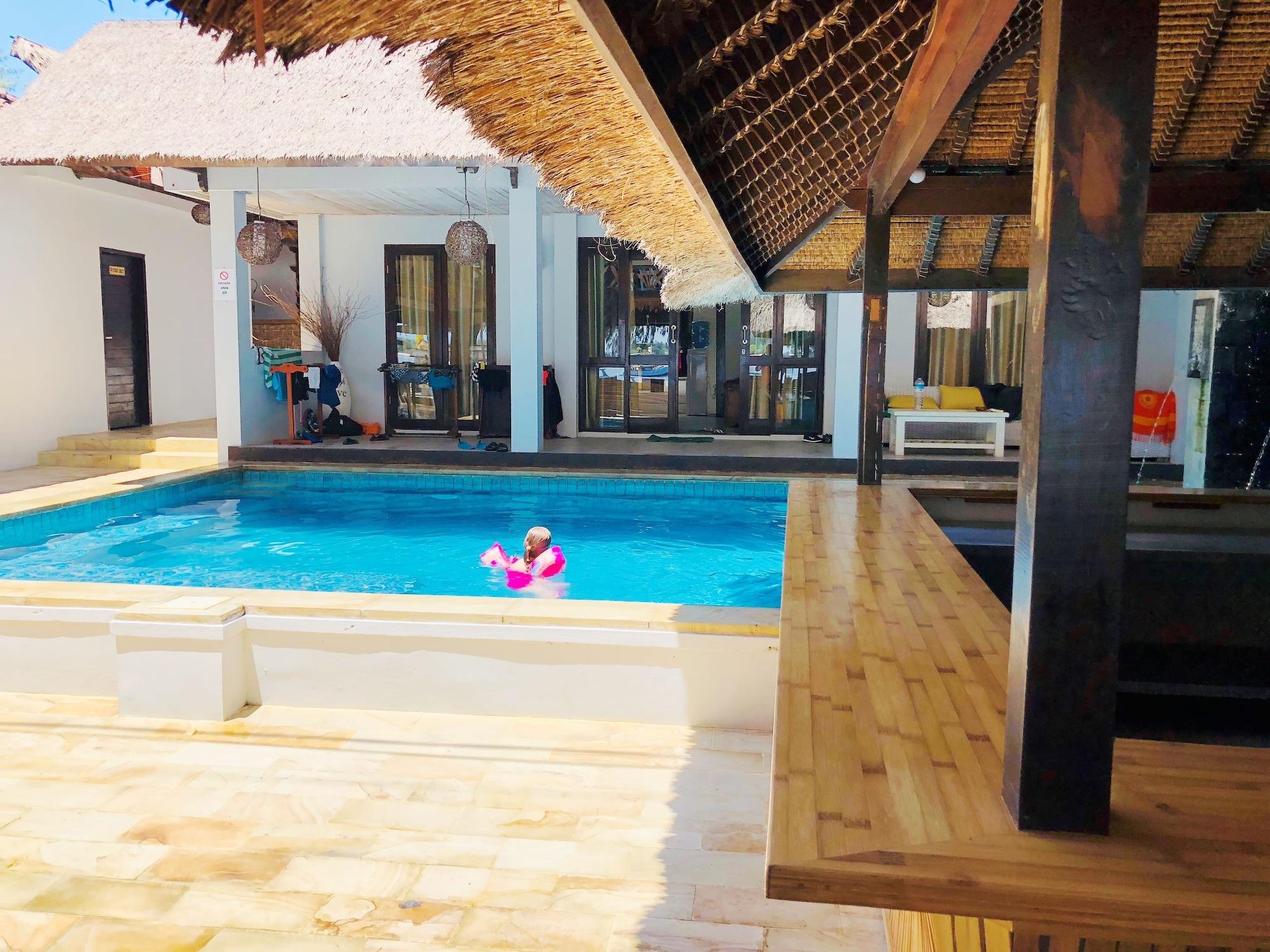 Samba Villas Beachfront View Джили Трауанган Екстериор снимка