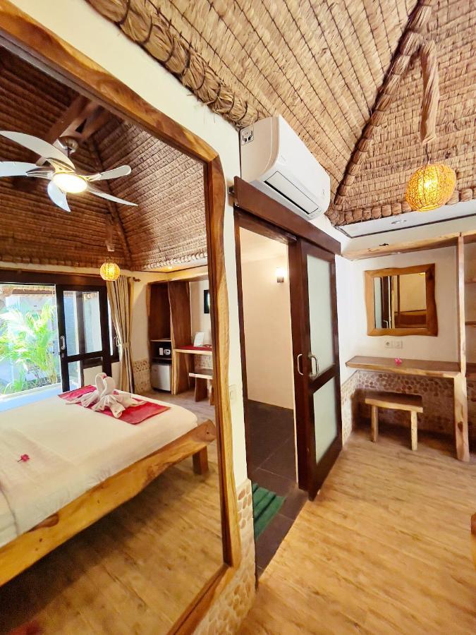 Samba Villas Beachfront View Джили Трауанган Екстериор снимка