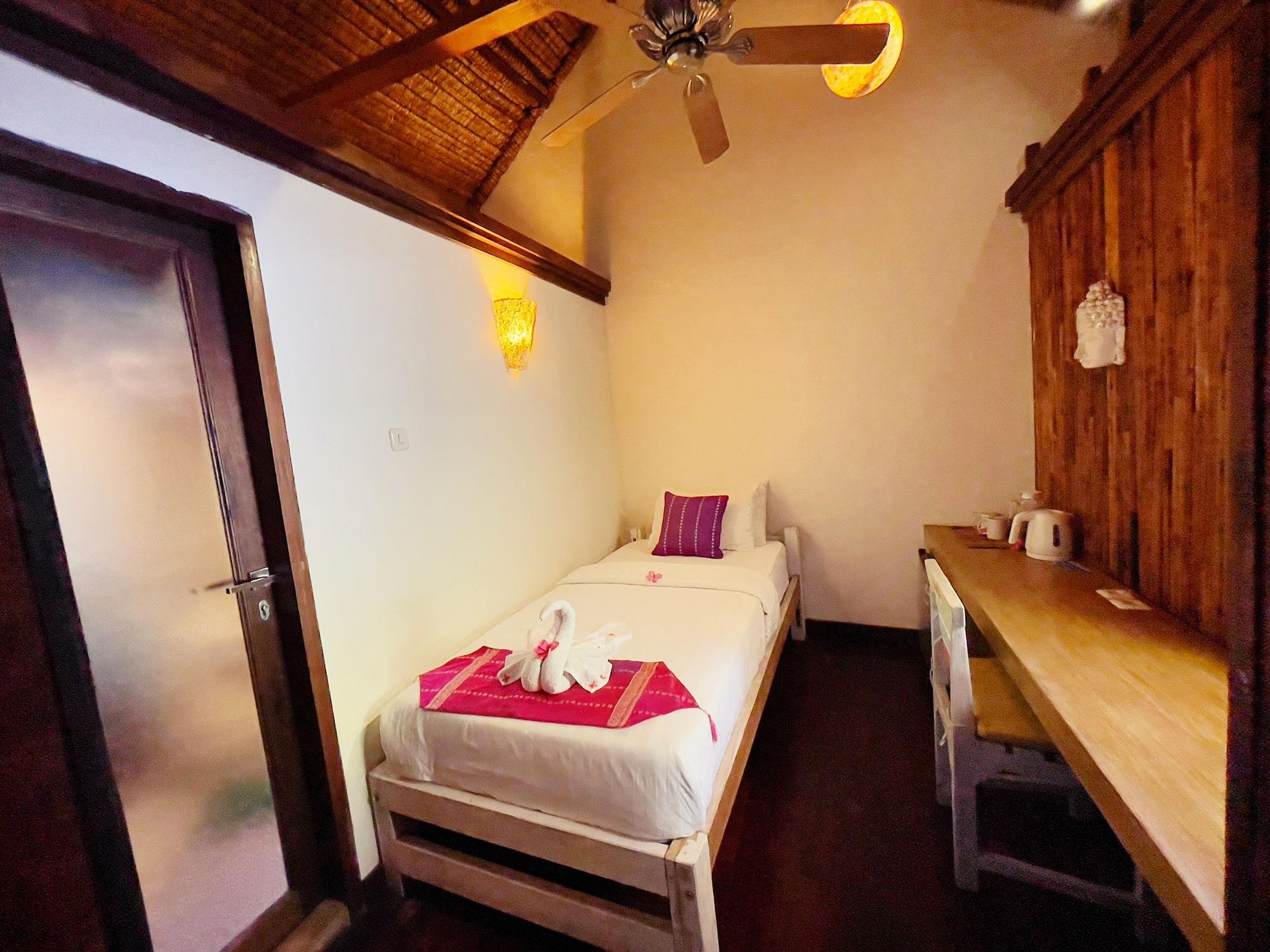 Samba Villas Beachfront View Джили Трауанган Екстериор снимка